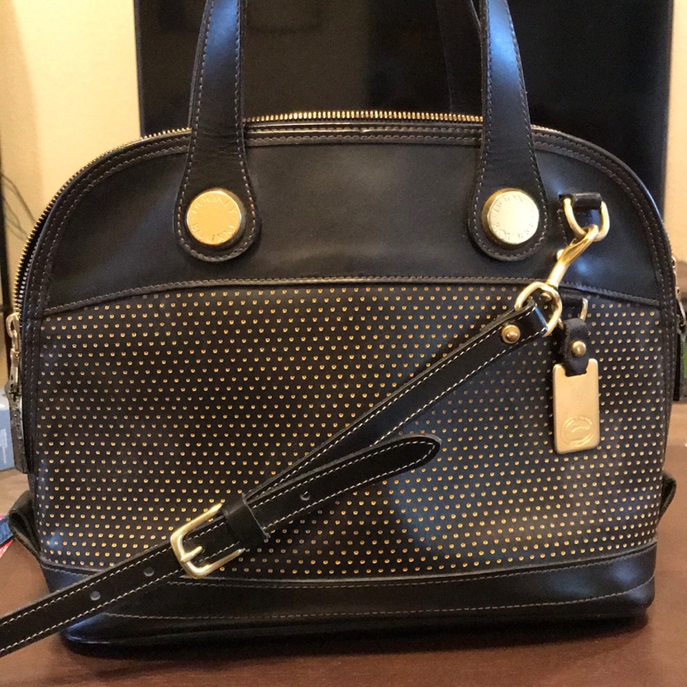 Dooney & Bourke genuine leather bag